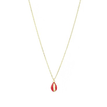 Forced link necklace with rounded shell pendant, engraved, perforated and red enamelled yellow gold plated in 925 silver