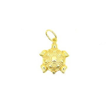 Yellow gold plated turtle pendant in 925 white silver