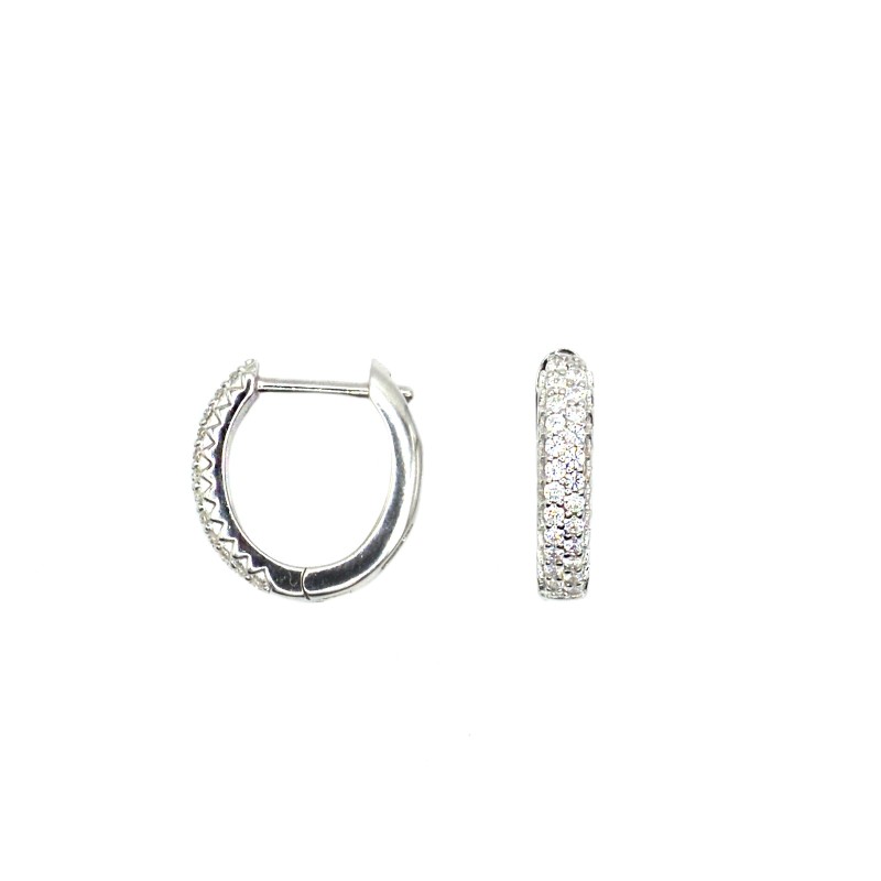 Orecchini a cerchio con chiusura a scattino semi zirconato bianco bombato placcato oro bianco in argento 925